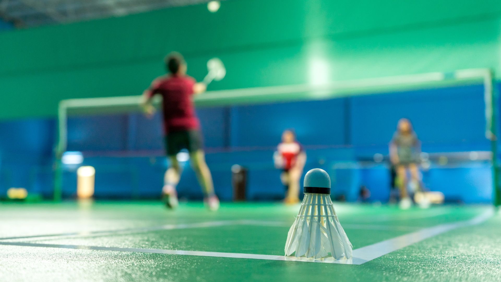 how tall is a badminton net